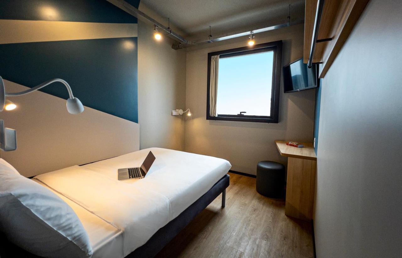 Ibis Budget Balneário Camboriú Eksteriør bilde