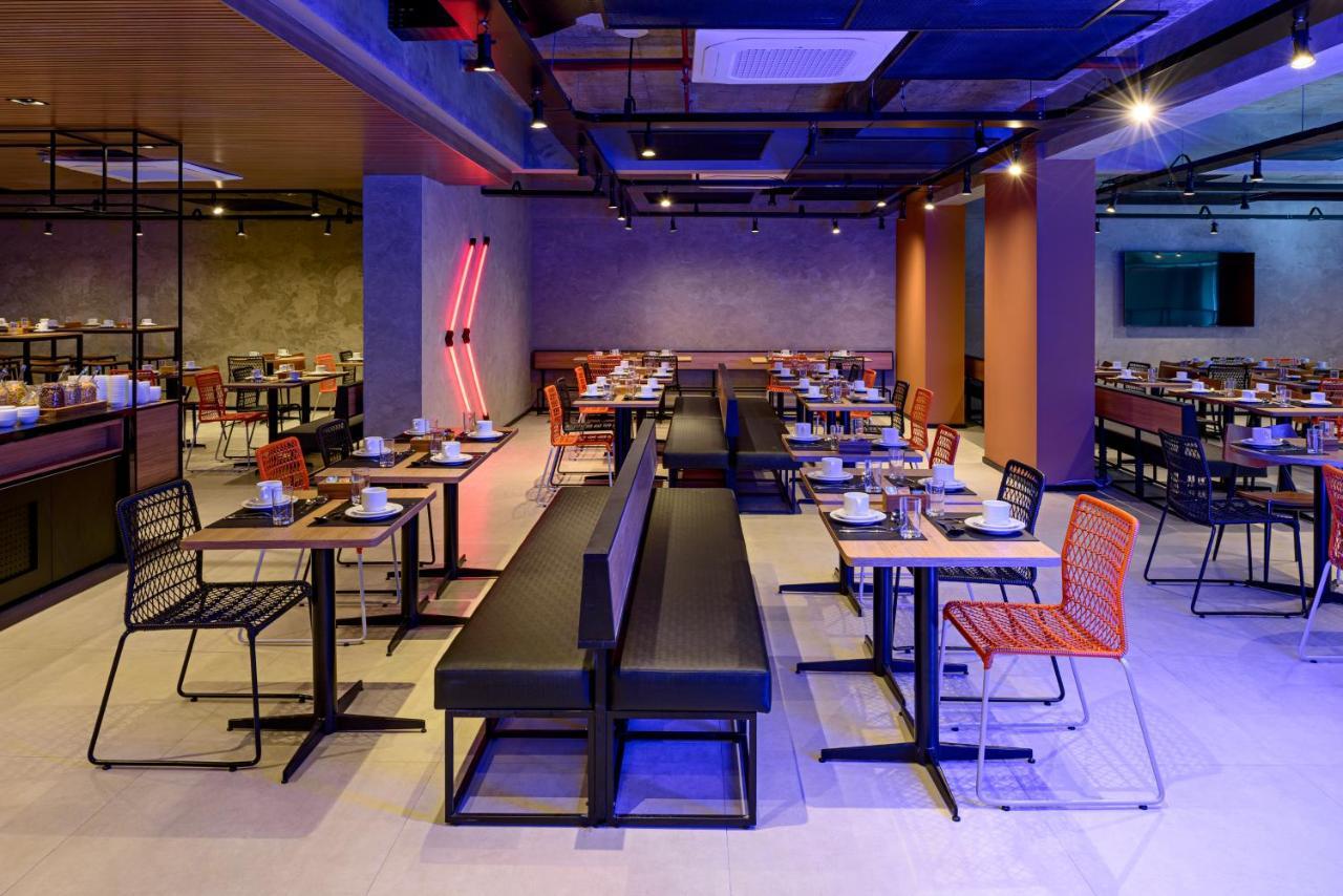 Ibis Budget Balneário Camboriú Eksteriør bilde