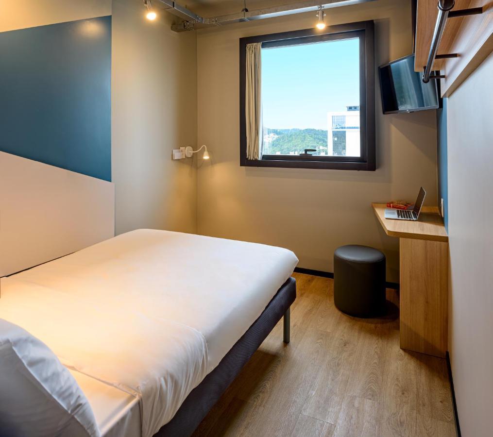 Ibis Budget Balneário Camboriú Eksteriør bilde