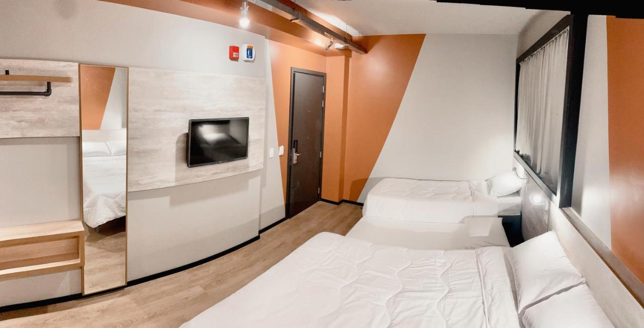 Ibis Budget Balneário Camboriú Eksteriør bilde